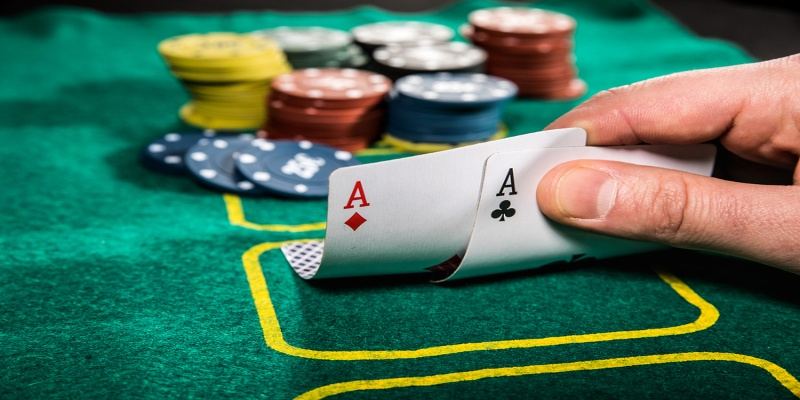 Poker - Bí Kíp Nắm Chắc Luật Chơi Để Thắng Lớn Tại Bet88 cách chơi poker hiệu quả cho người mới tại Bet88